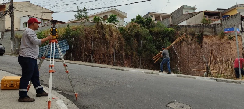 GEORREFERENCIAMENTO DE IMÓVEIS URBANOS