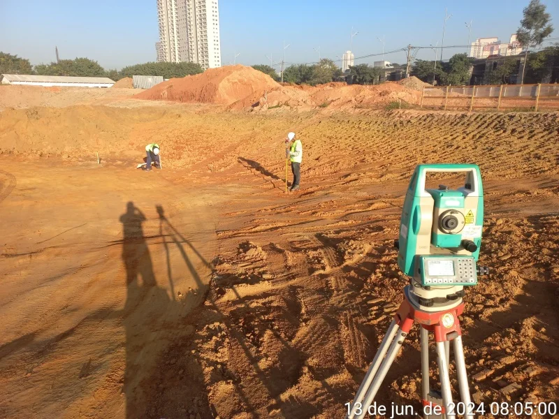 LEVANTAMENTO PARA TERRAPLENAGEM